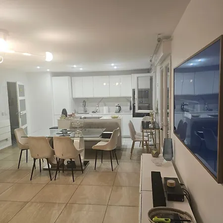 Emmanuel 3 Βίλα Drancy